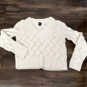 Gap Cropped Sweater